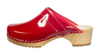 Holz Clogs in Rot Lack